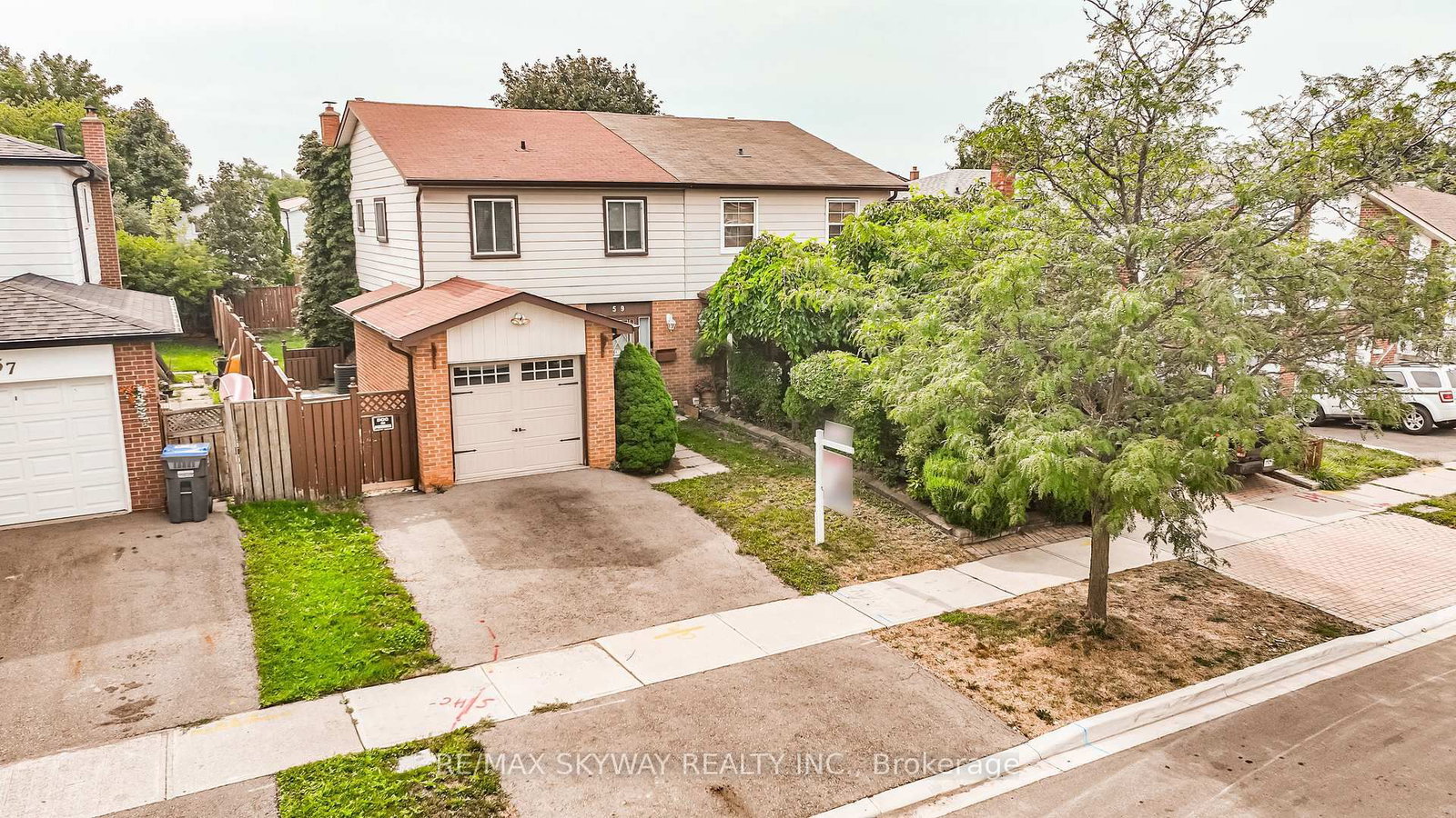59 Skegby Road • Brampton, ON photo 2