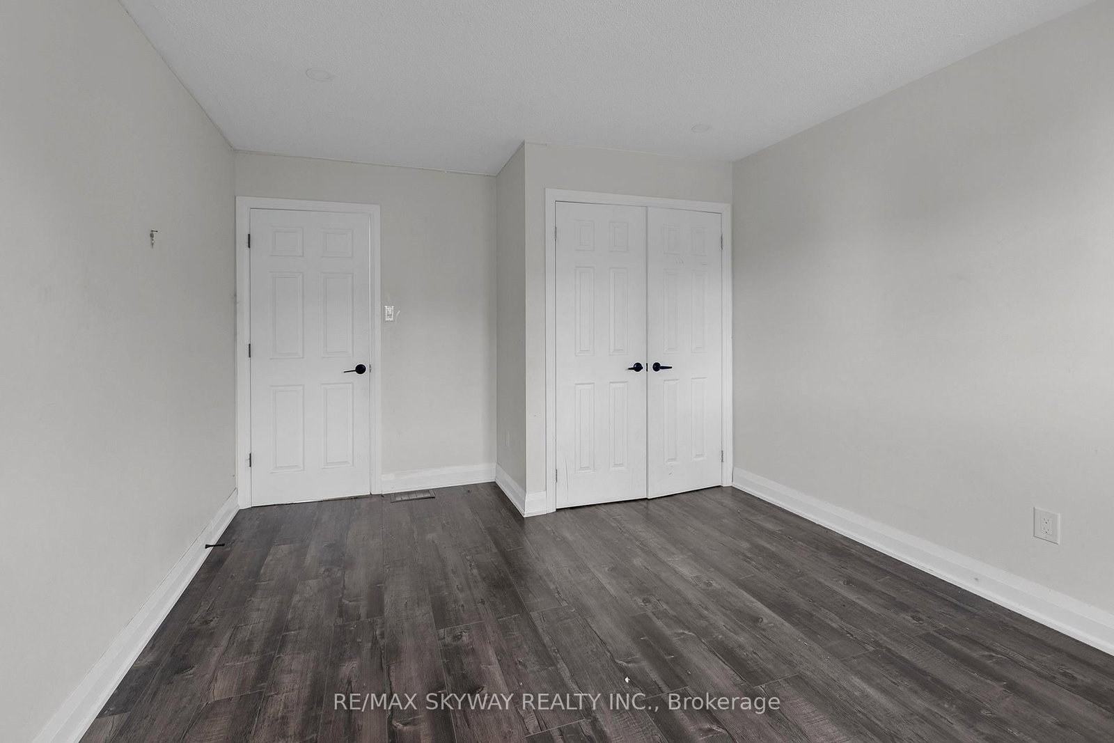 92 Charleswood Circle • Brampton, ON photo 29