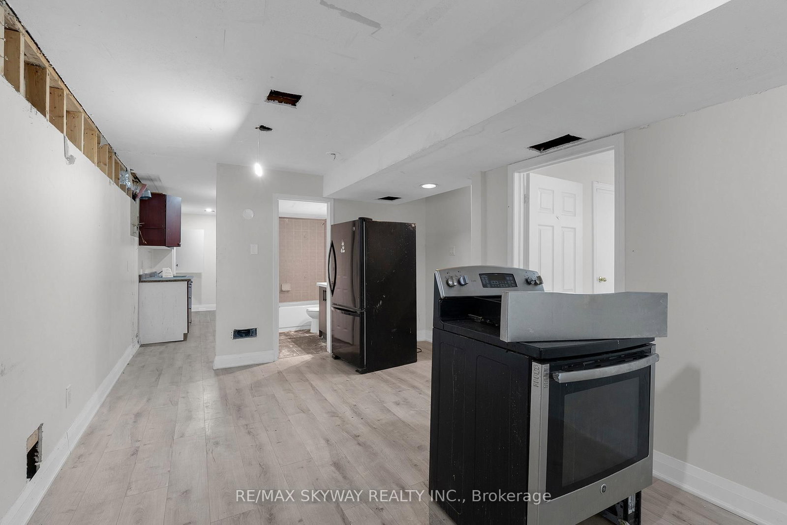 92 Charleswood Circle • Brampton, ON photo 34