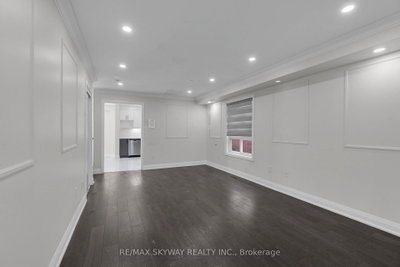 92 Charleswood Circle • Brampton, ON photo 9
