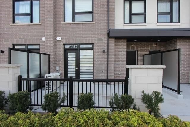 123 - 1585 Rose Way