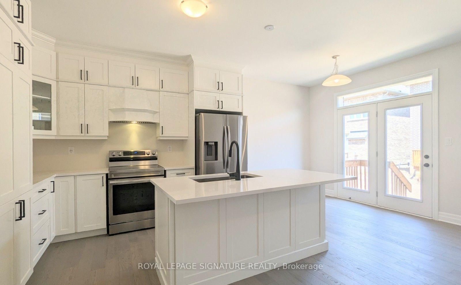1225 Manitou Way • Milton, ON photo 3
