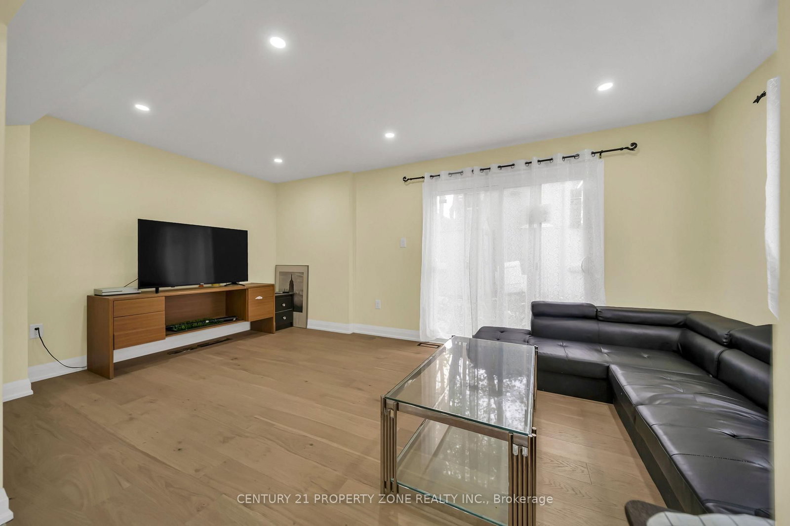19 Horseshoe Court • Brampton, ON photo 17