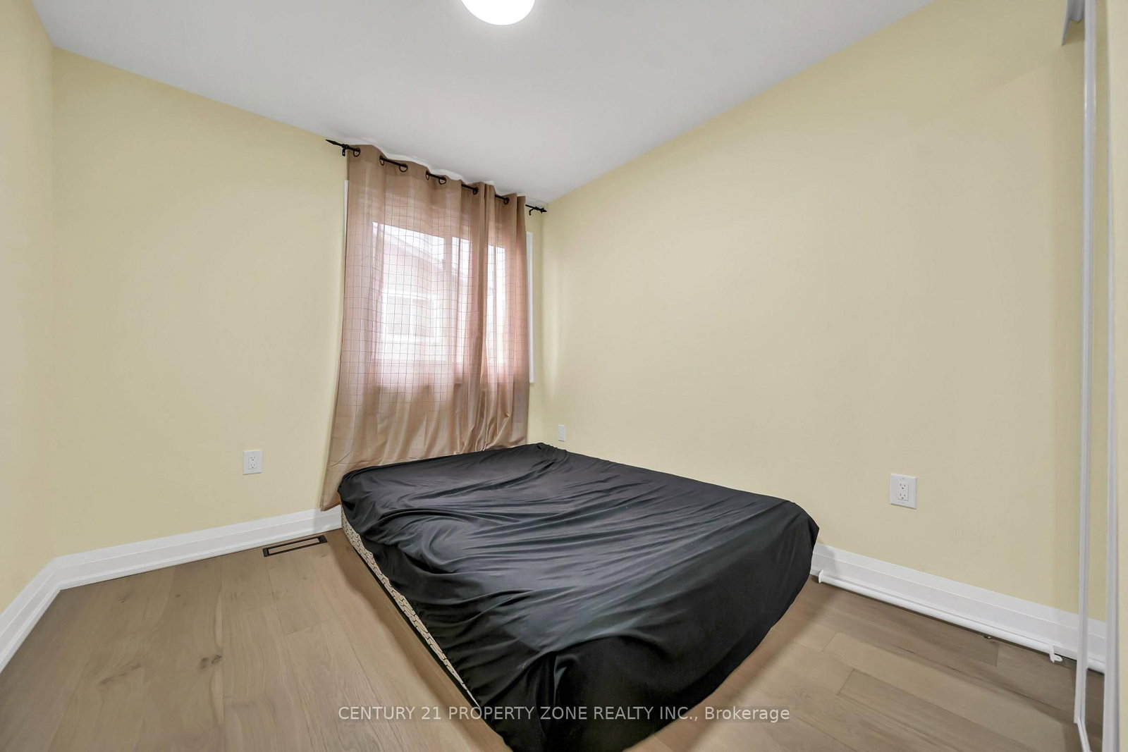 19 Horseshoe Court • Brampton, ON photo 25