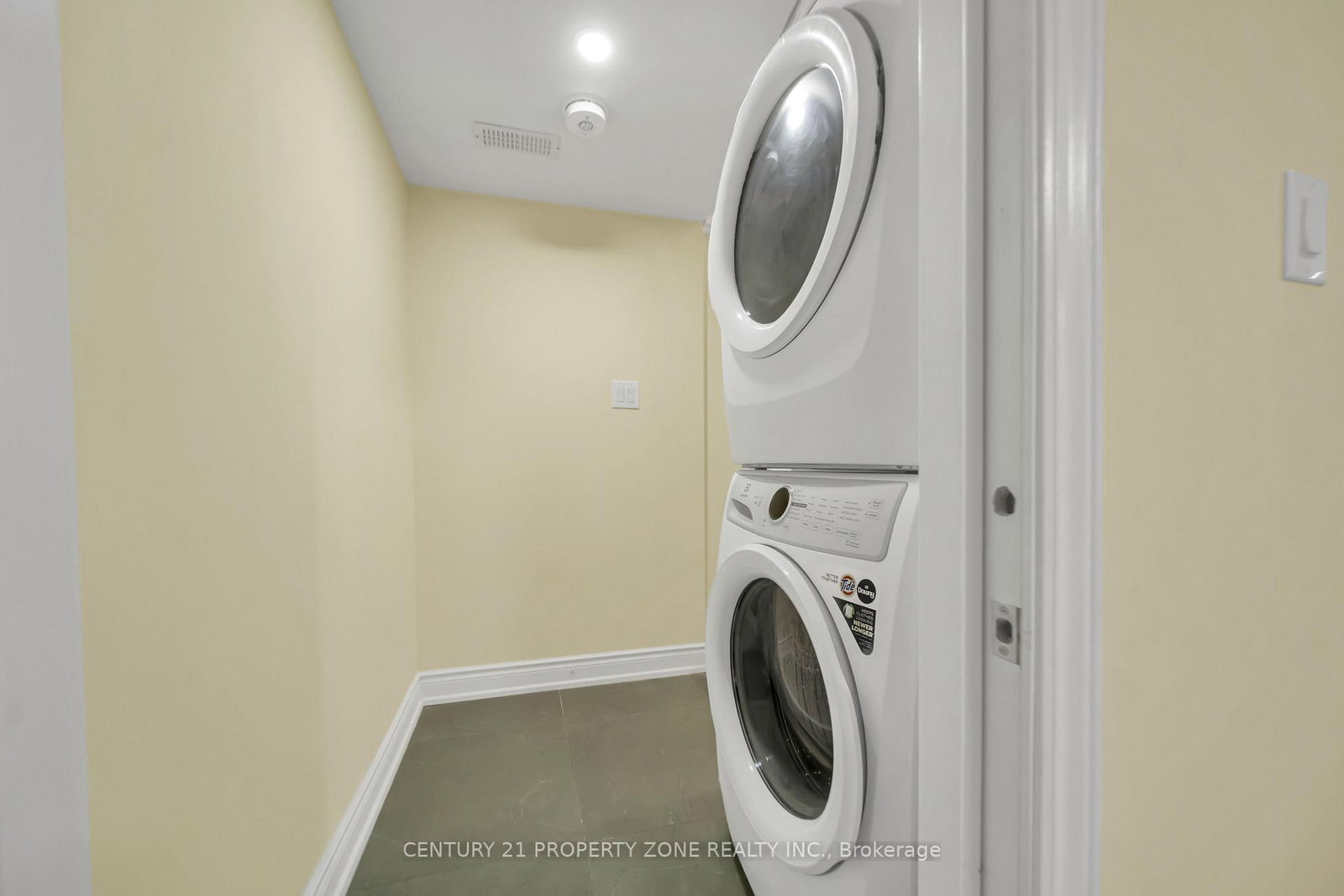 19 Horseshoe Court • Brampton, ON photo 31