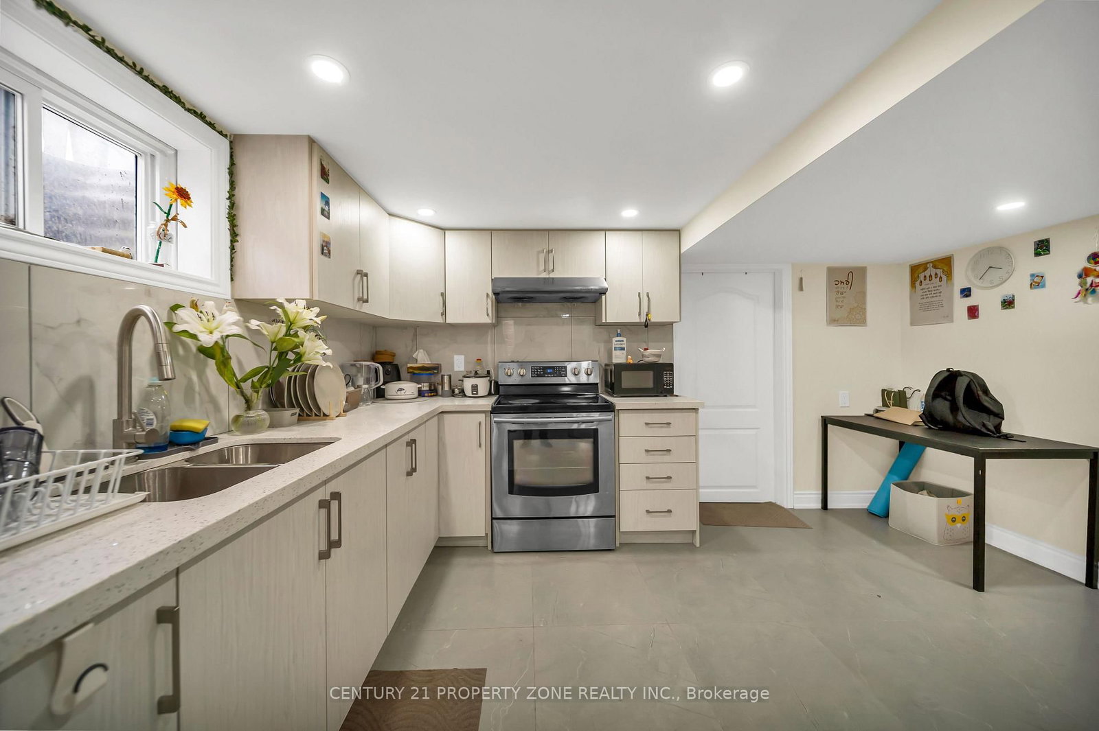 19 Horseshoe Court • Brampton, ON photo 37