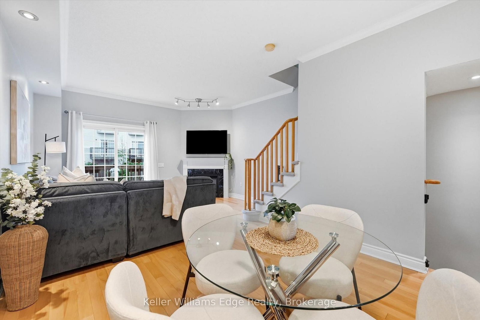 5080 Fairview Street • #29 • Burlington, ON photo 13
