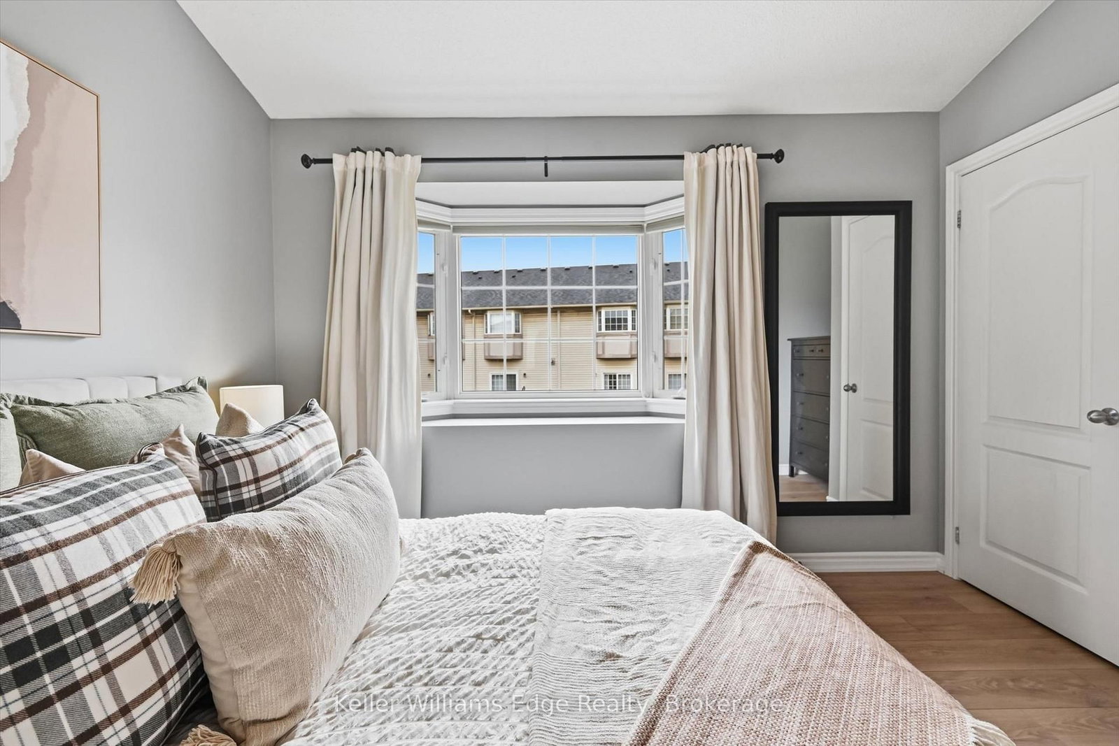 5080 Fairview Street • #29 • Burlington, ON photo 26