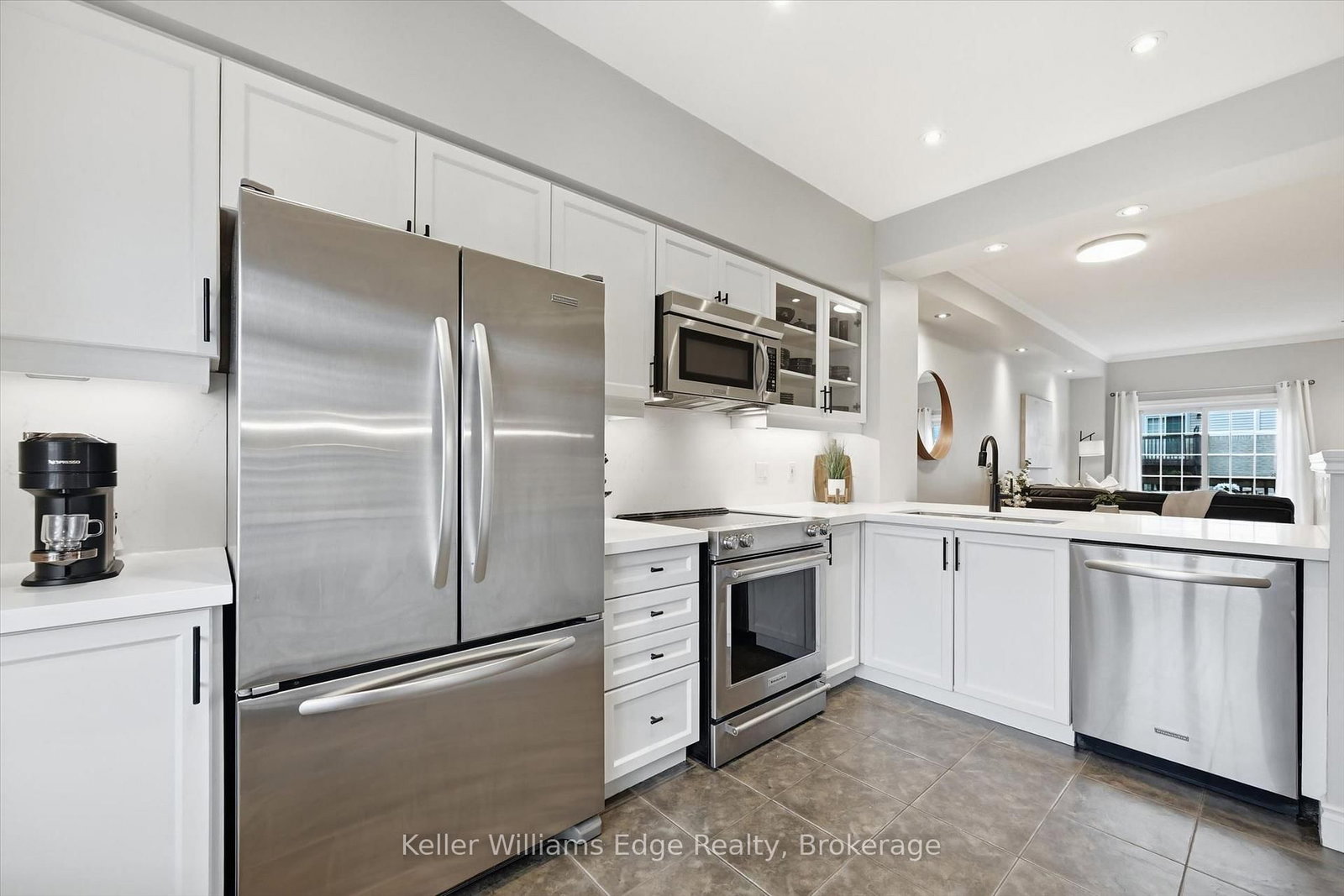 5080 Fairview Street • #29 • Burlington, ON photo 4
