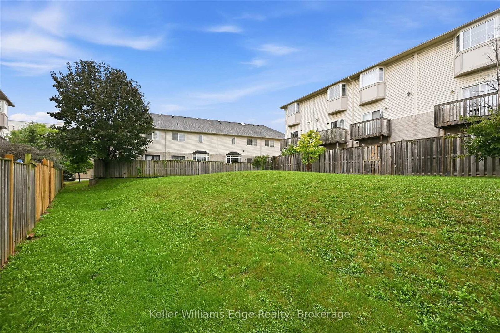5080 Fairview Street • #29 • Burlington, ON photo 43