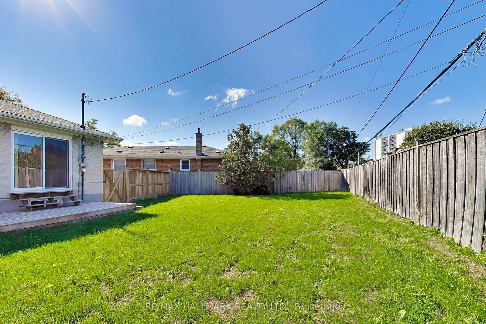 60 Bridesburg Drive • Toronto, ON photo 32