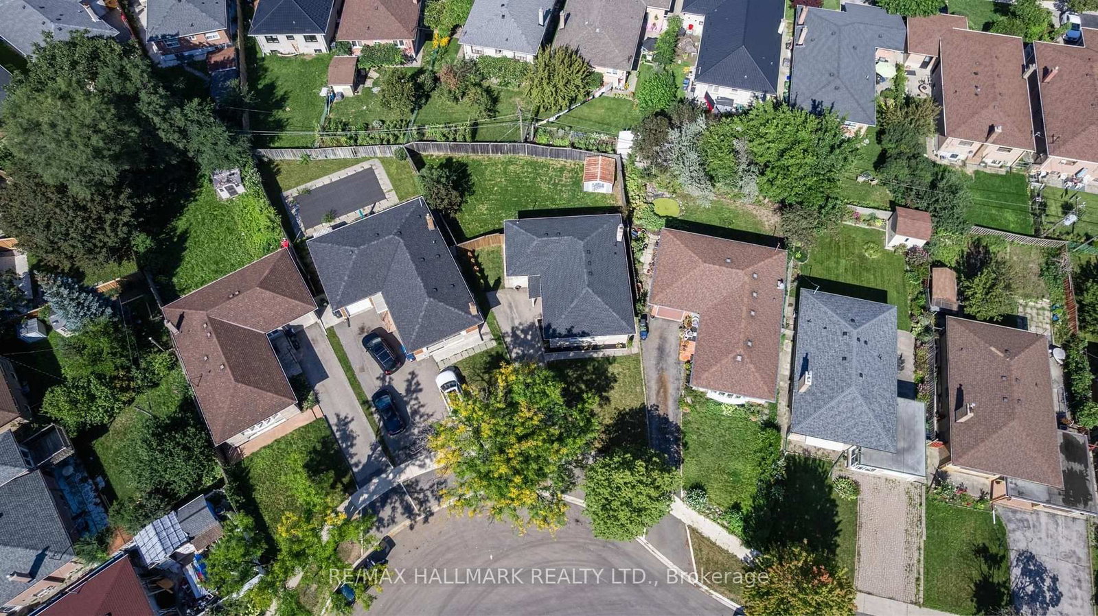 60 Bridesburg Drive • Toronto, ON photo 42