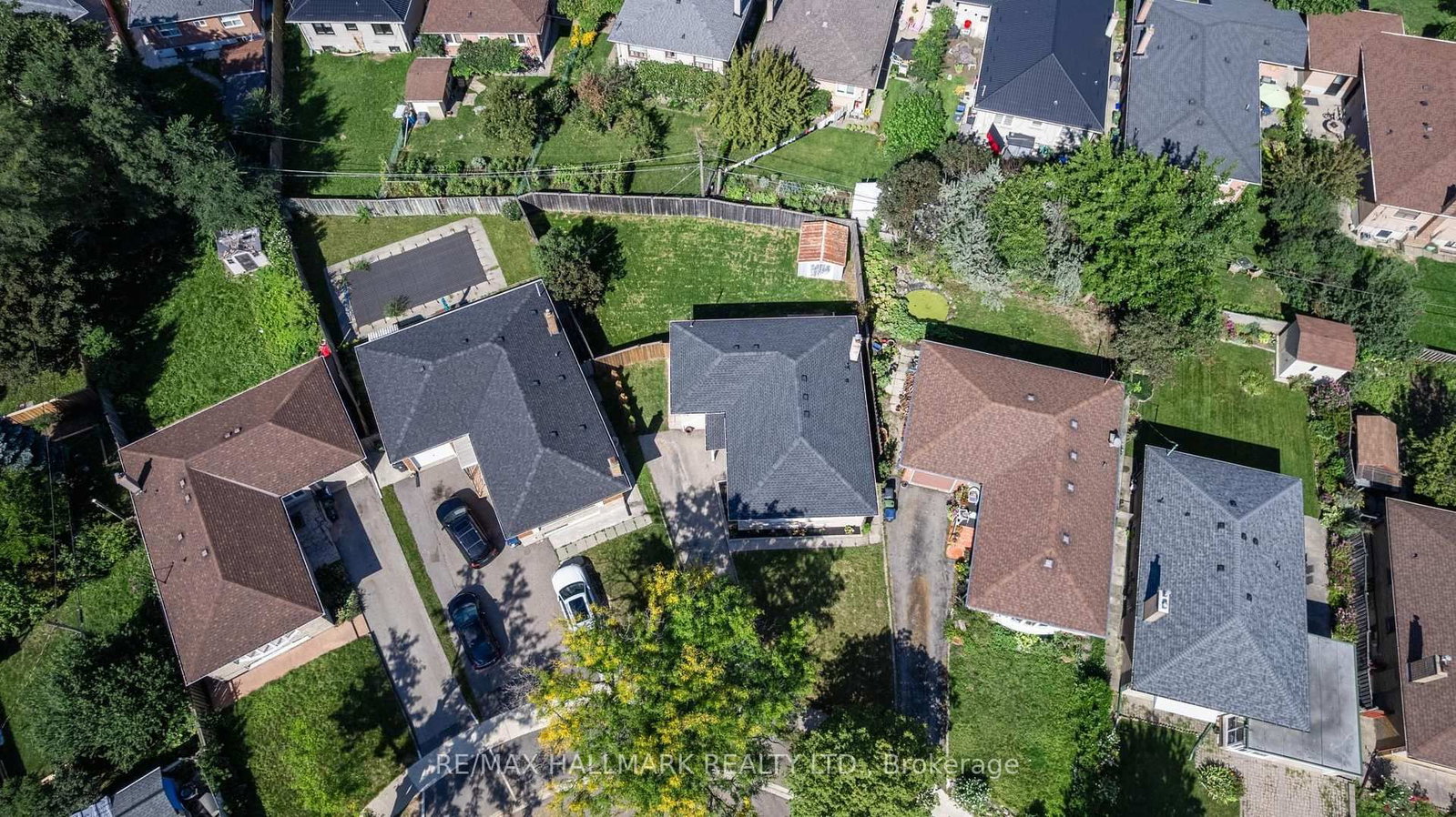 60 Bridesburg Drive • Toronto, ON photo 43