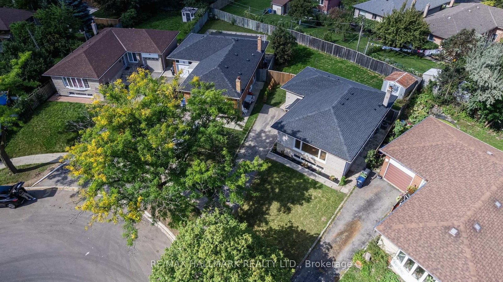 60 Bridesburg Drive • Toronto, ON photo 47