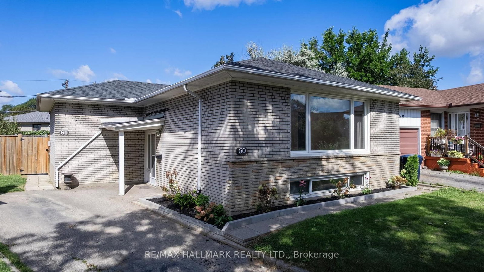60 Bridesburg Drive • Toronto, ON photo 50