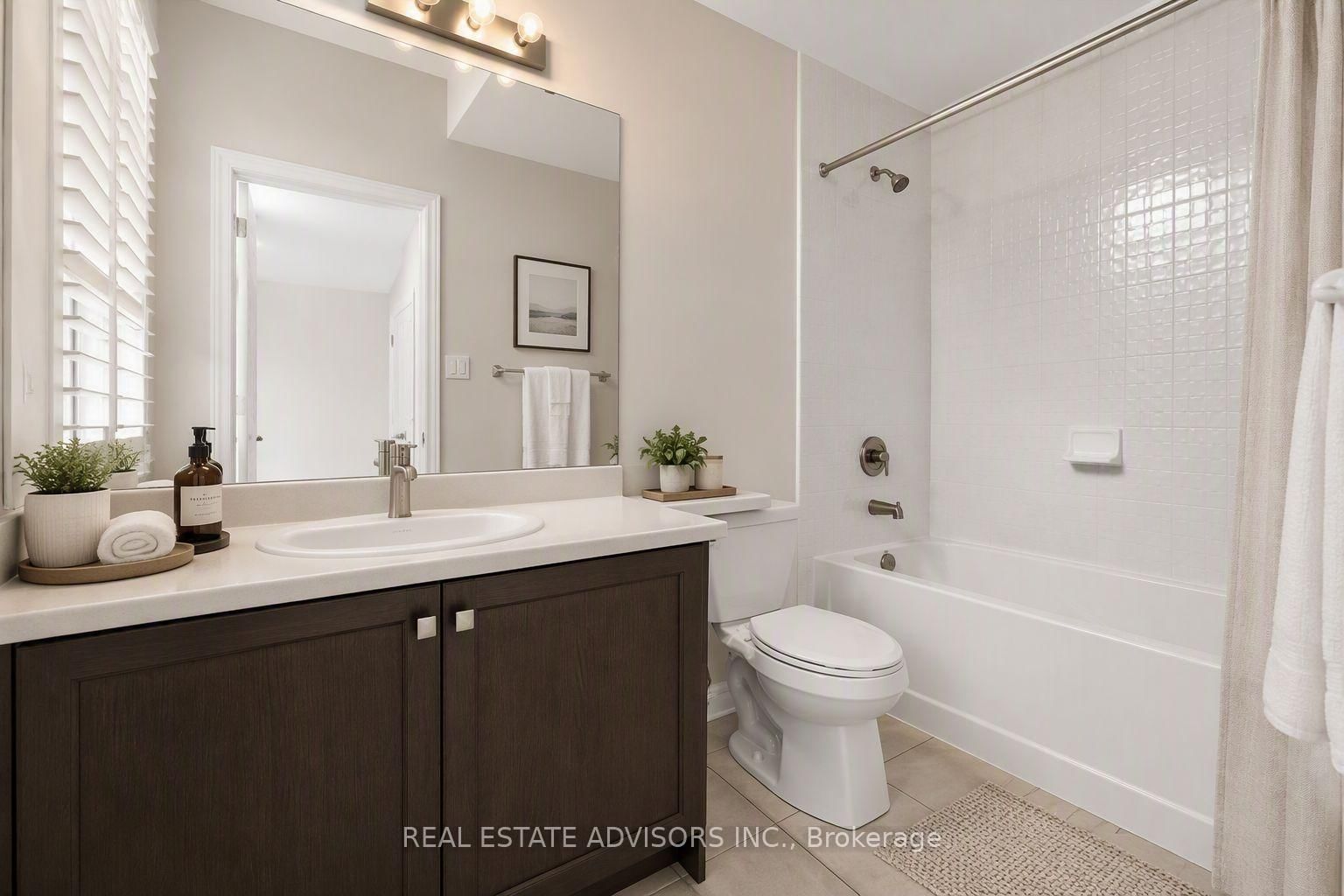 574 Queen Mary Drive • Caledon, ON photo 10