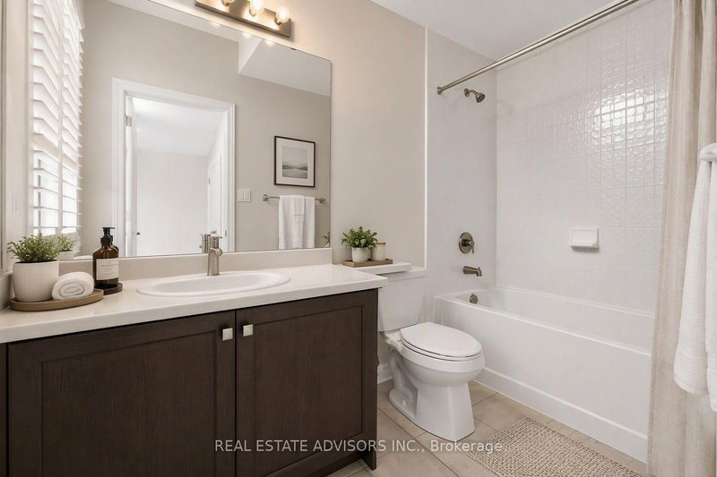 574 Queen Mary Brampton,ON L7A 4Y6 — Photo 10