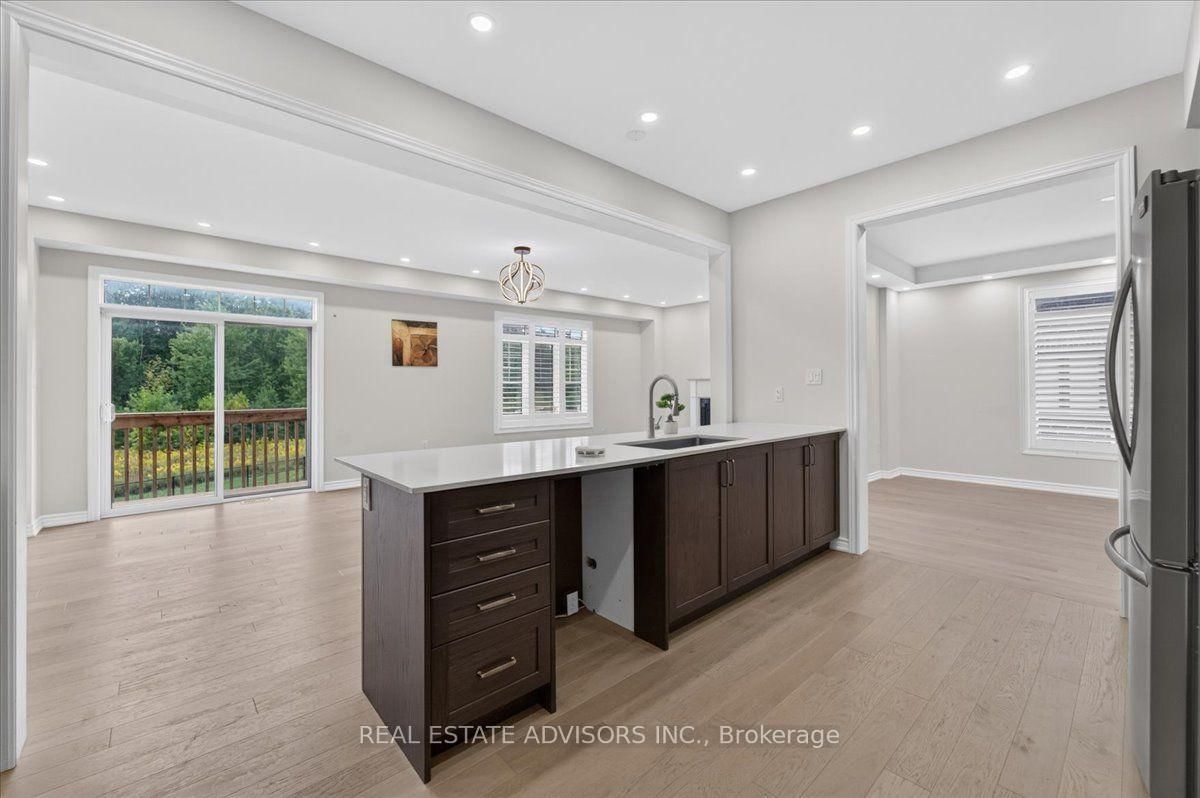 574 Queen Mary Drive • Caledon, ON photo 20