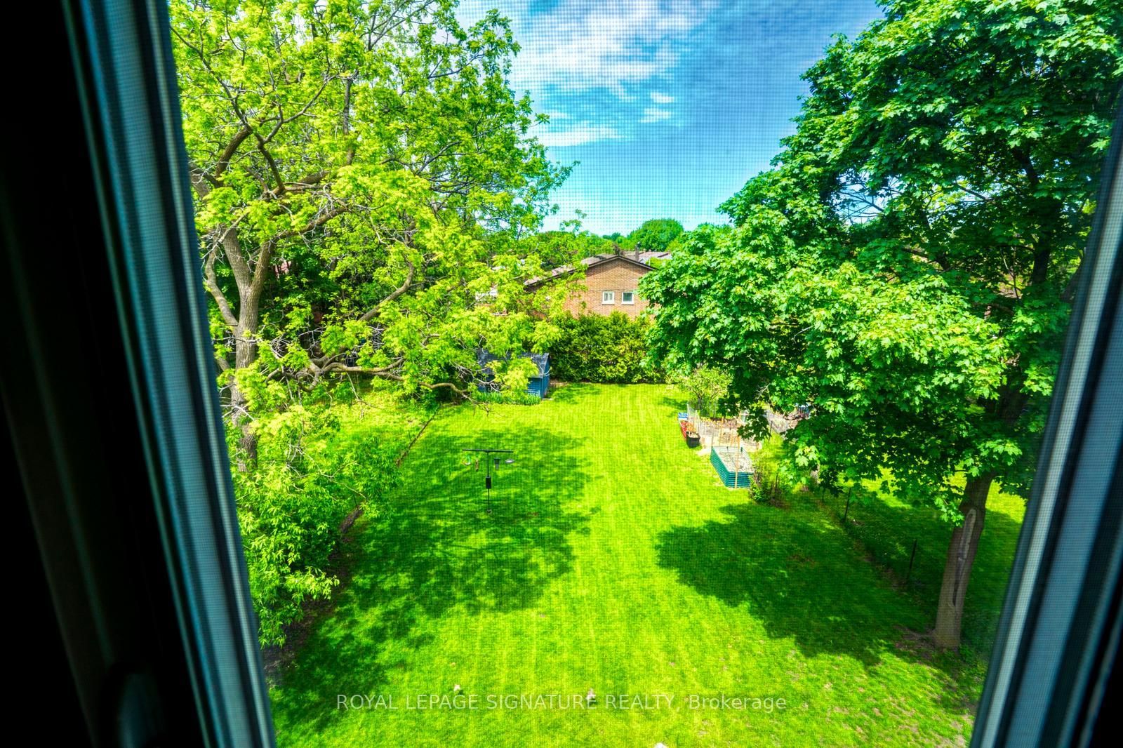 50 Rosedale Avenue W • Brampton, ON photo 23