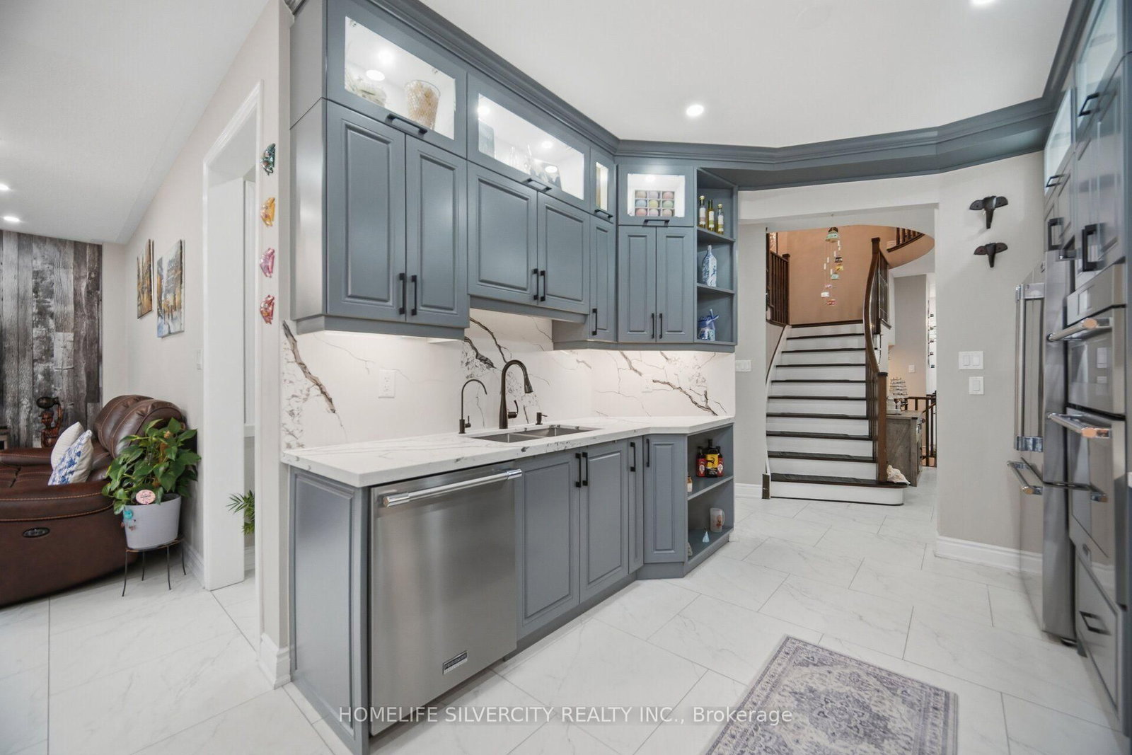 11 Swales Crescent • Brampton, ON photo 11