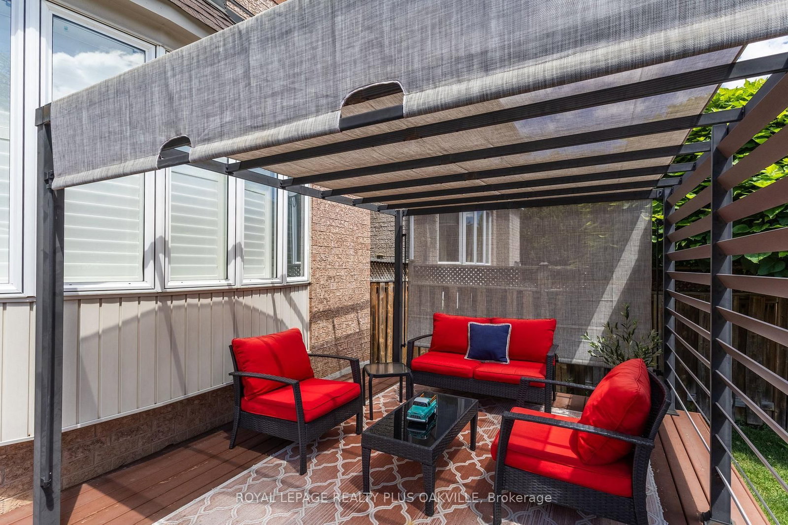 2254 Dunforest Crescent • Oakville, ON photo 45