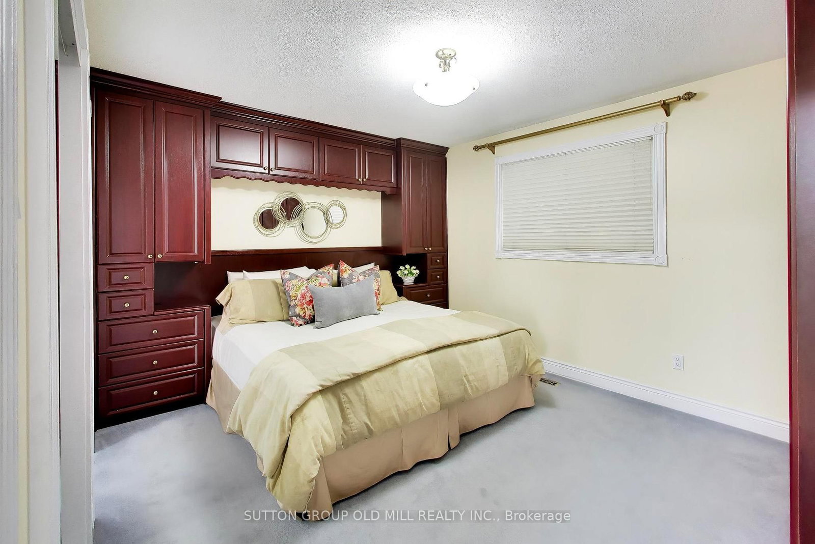 251 Chalfield Lane • Mississauga, ON photo 18