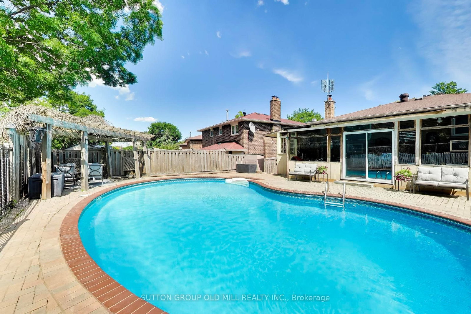 251 Chalfield Lane • Mississauga, ON photo 36