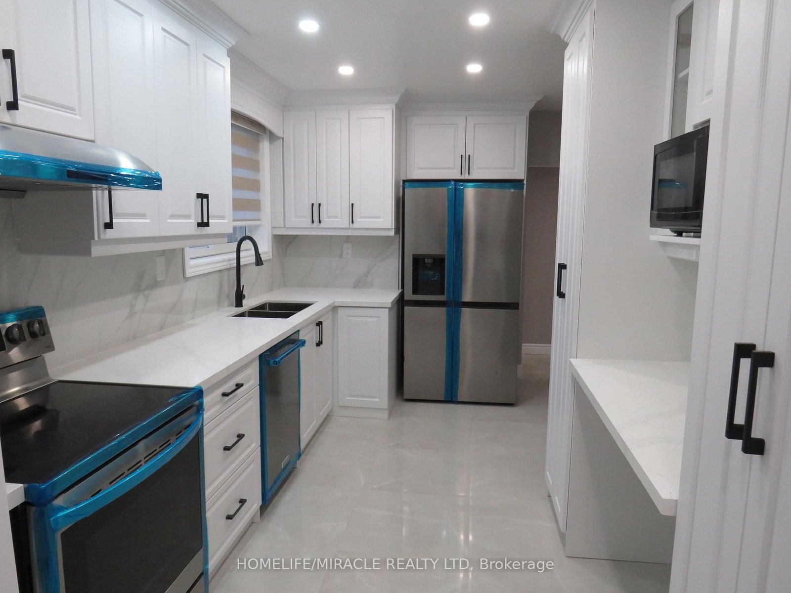 18 Rubydale Gardens • Toronto, ON photo 16