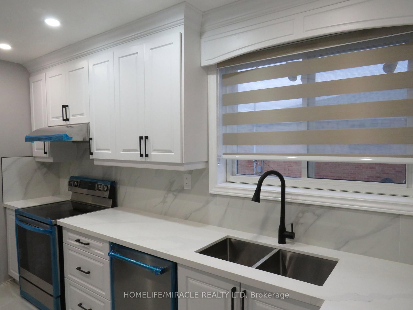 18 Rubydale Gardens • Toronto, ON photo 19