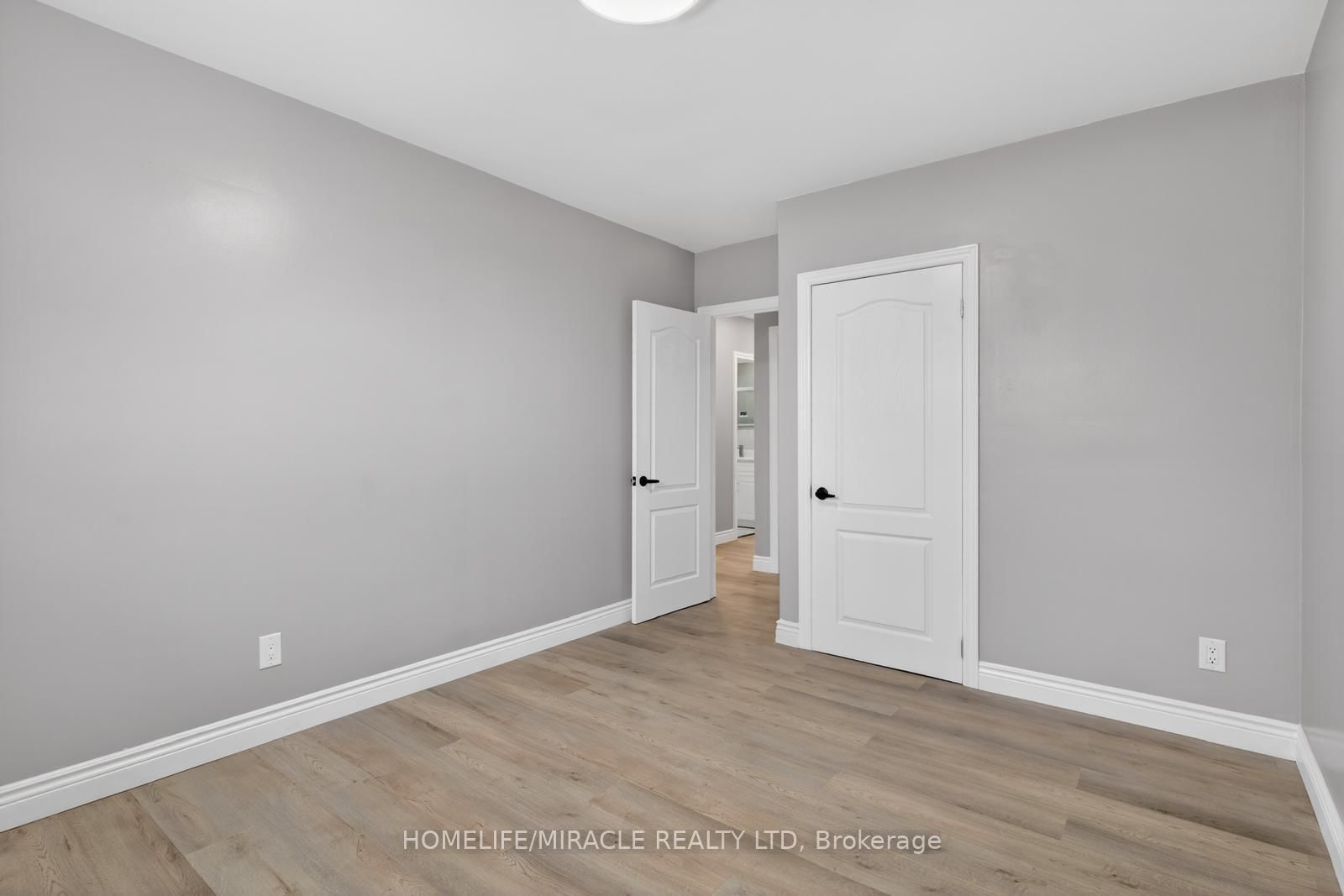 18 Rubydale Gardens • Toronto, ON photo 33