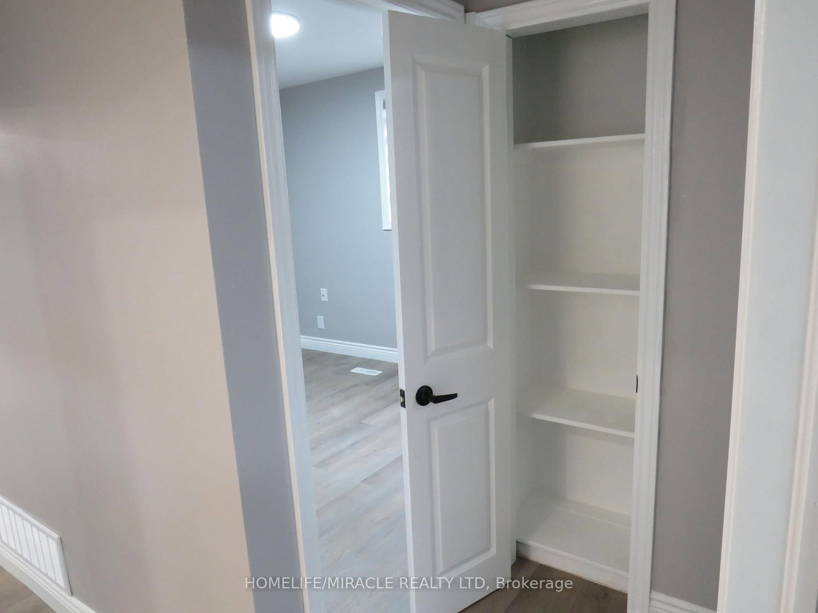 18 Rubydale Gardens • Toronto, ON photo 38