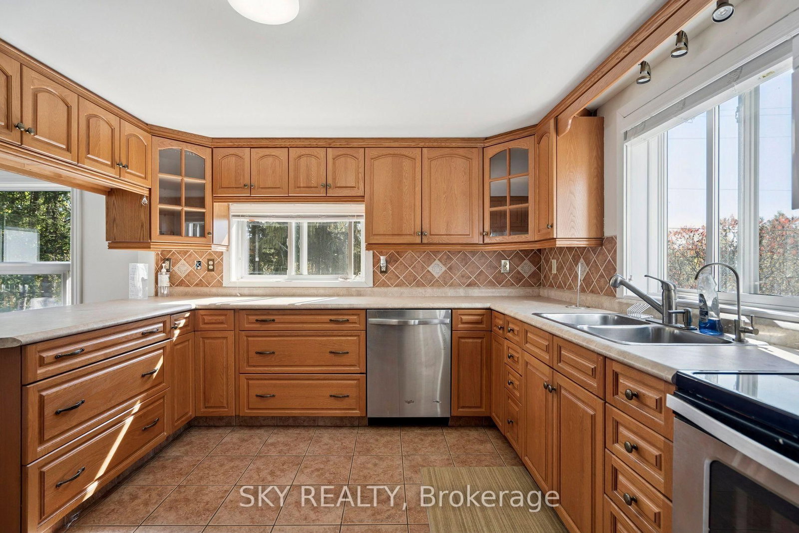 12475 5th Line • Halton Hills, ON photo 12