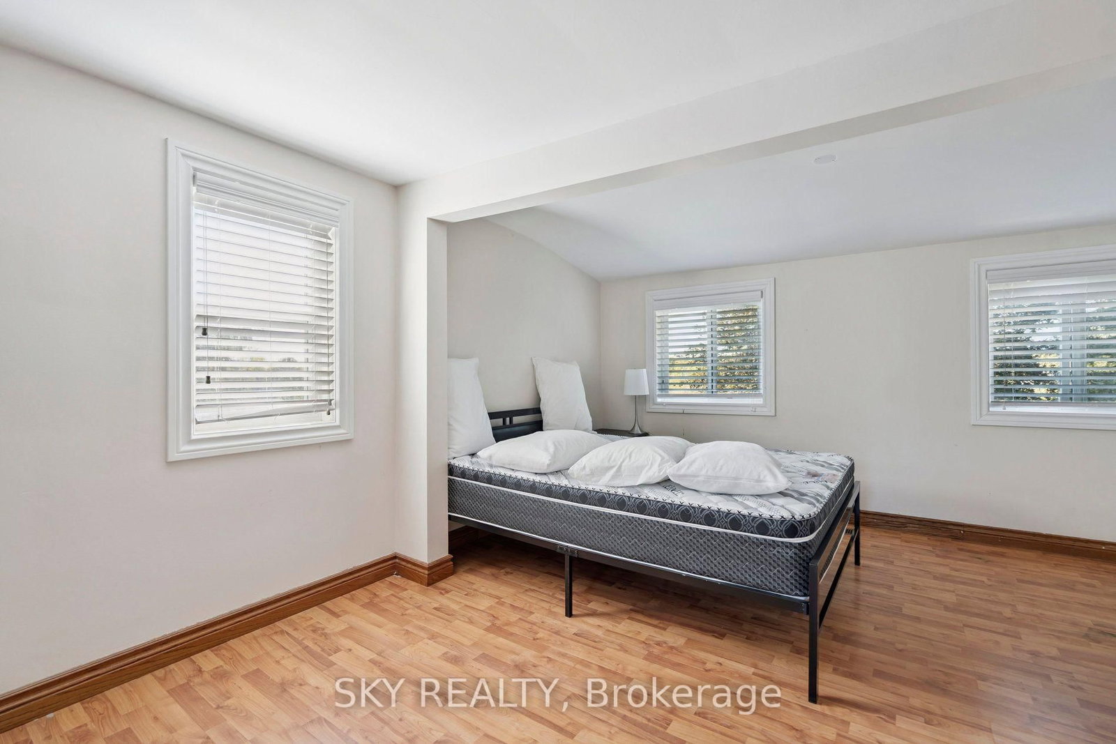 12475 5th Line • Halton Hills, ON photo 23