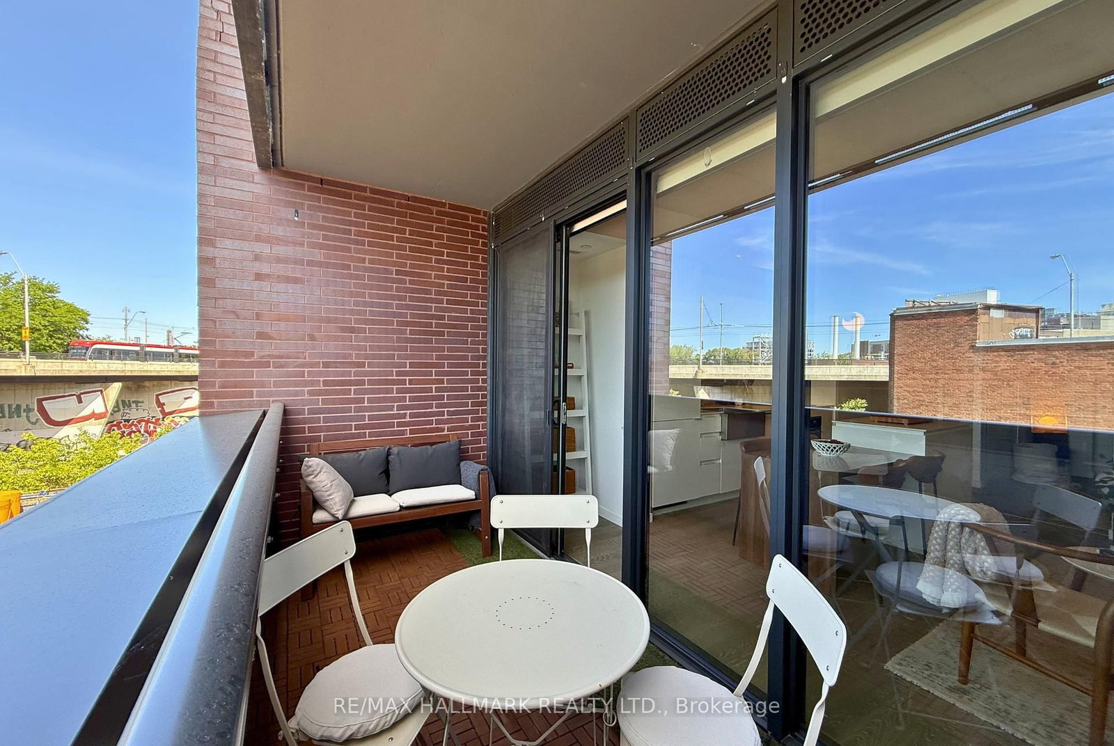 383 Sorauren Avenue • #313 • Toronto, ON photo 19