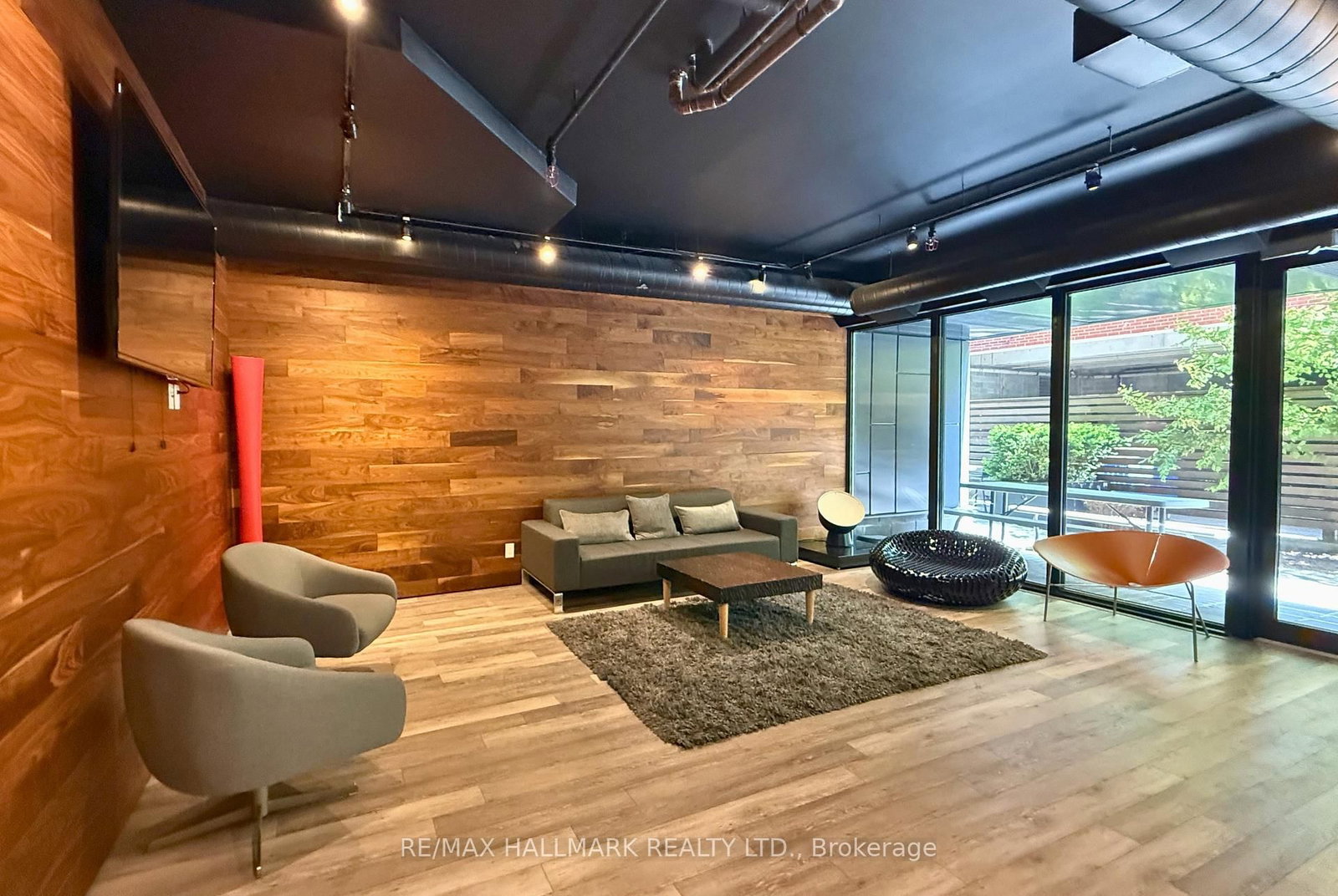 383 Sorauren Avenue • #313 • Toronto, ON photo 23