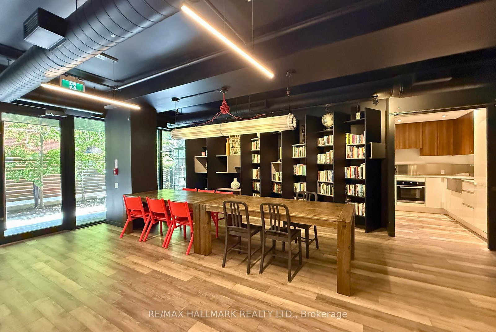 383 Sorauren Avenue • #313 • Toronto, ON photo 24