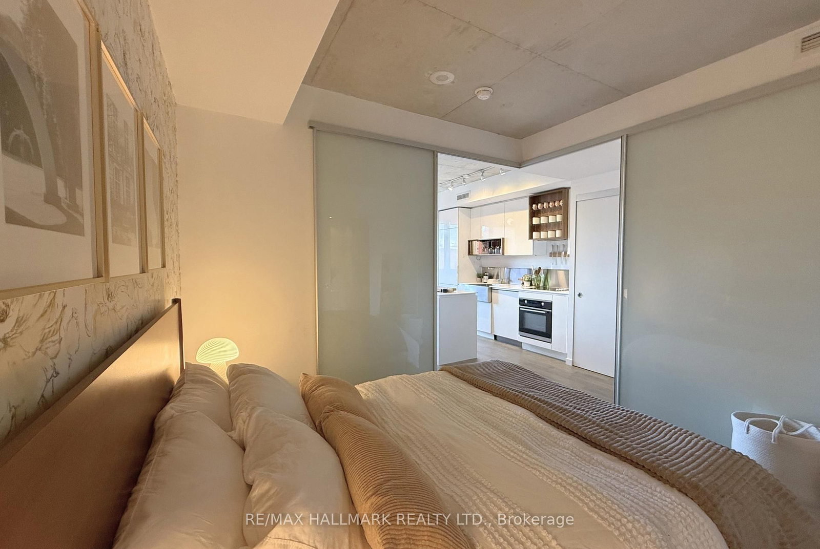 383 Sorauren Avenue • #313 • Toronto, ON photo 8