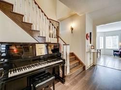 537 Stream Crescent