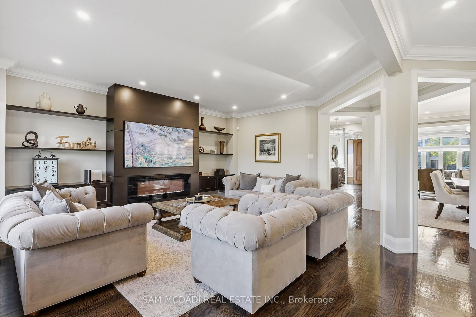 962 Fredonia Dr, Mississauga, view 16