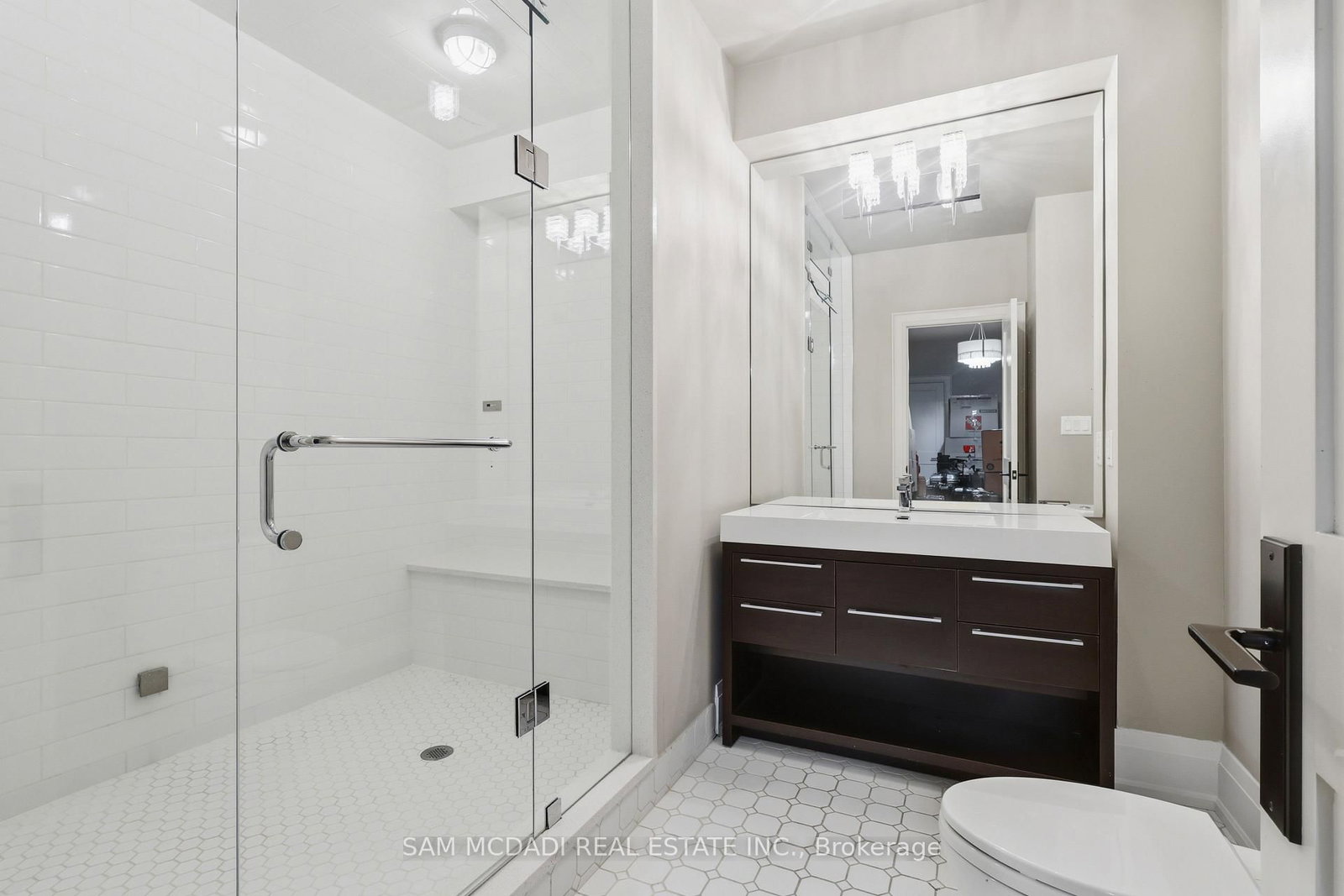 962 Fredonia Dr, Mississauga, view 44