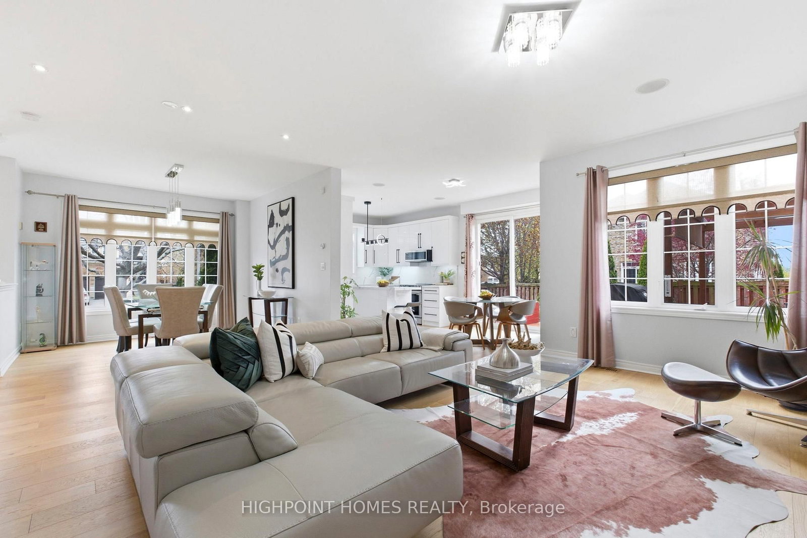 2066 Willhaven Trail • Oakville, ON photo 15
