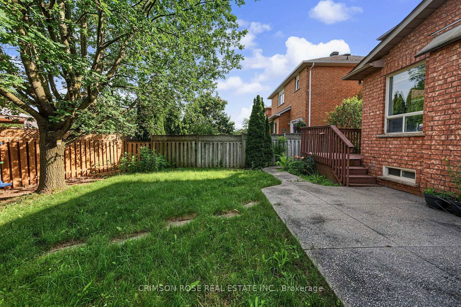 506 PONDVIEW Place • Oakville, ON photo 6