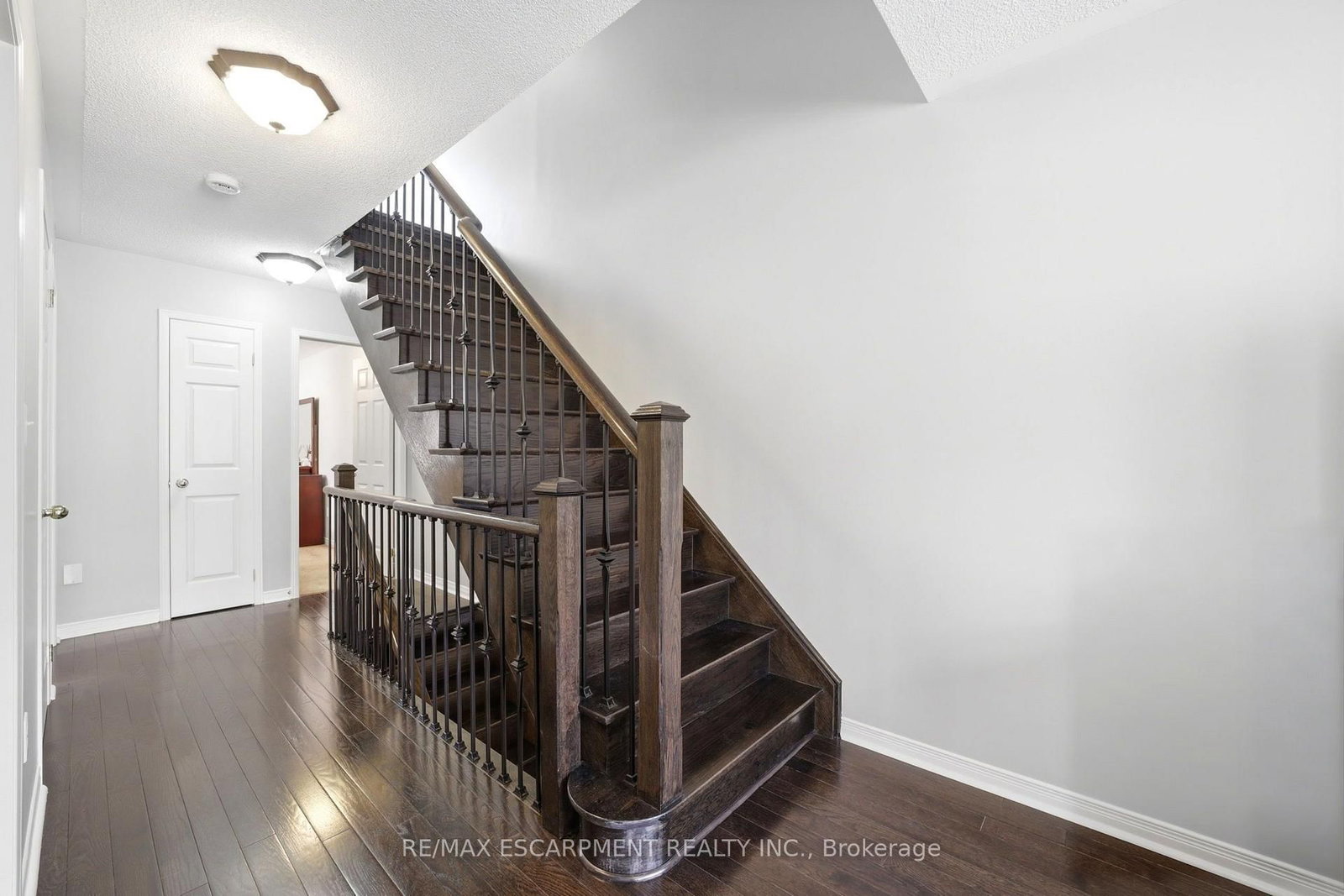 73 Ted Wray Circle • Toronto, ON photo 19