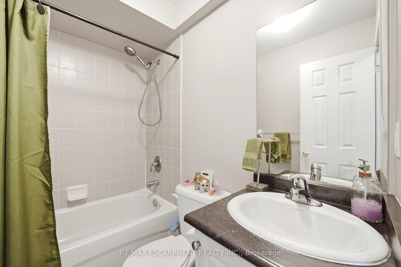 73 Ted Wray Circle • Toronto, ON photo 24