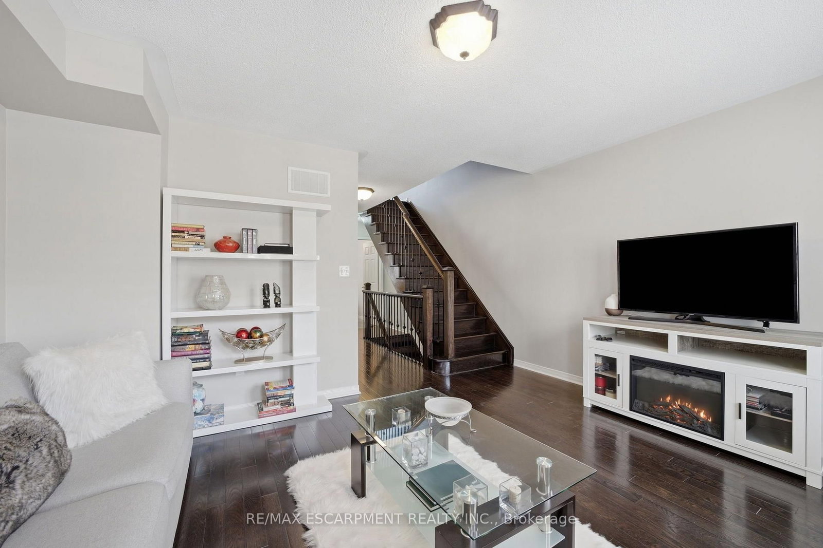 73 Ted Wray Circle • Toronto, ON photo 29