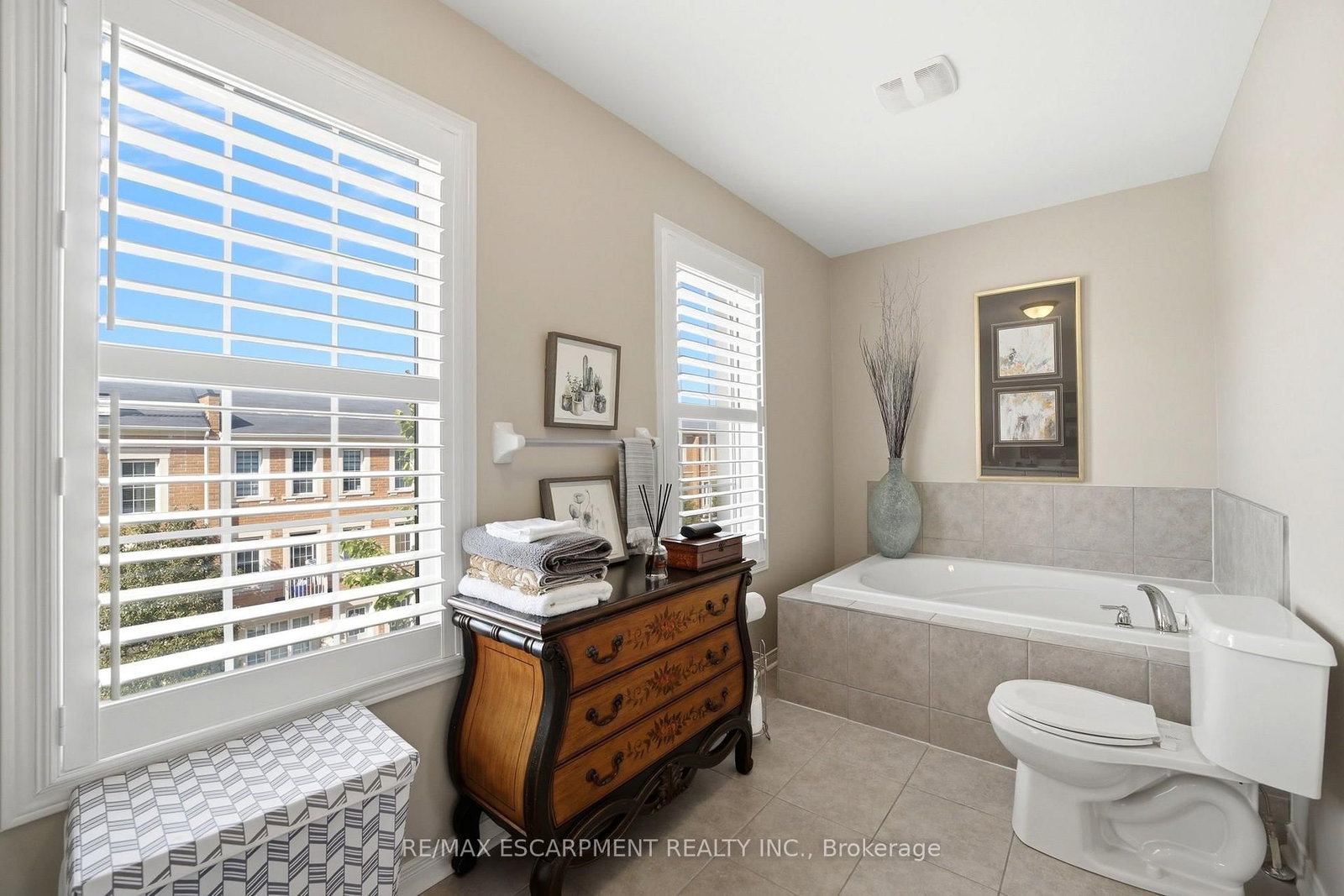 73 Ted Wray Circle • Toronto, ON photo 34