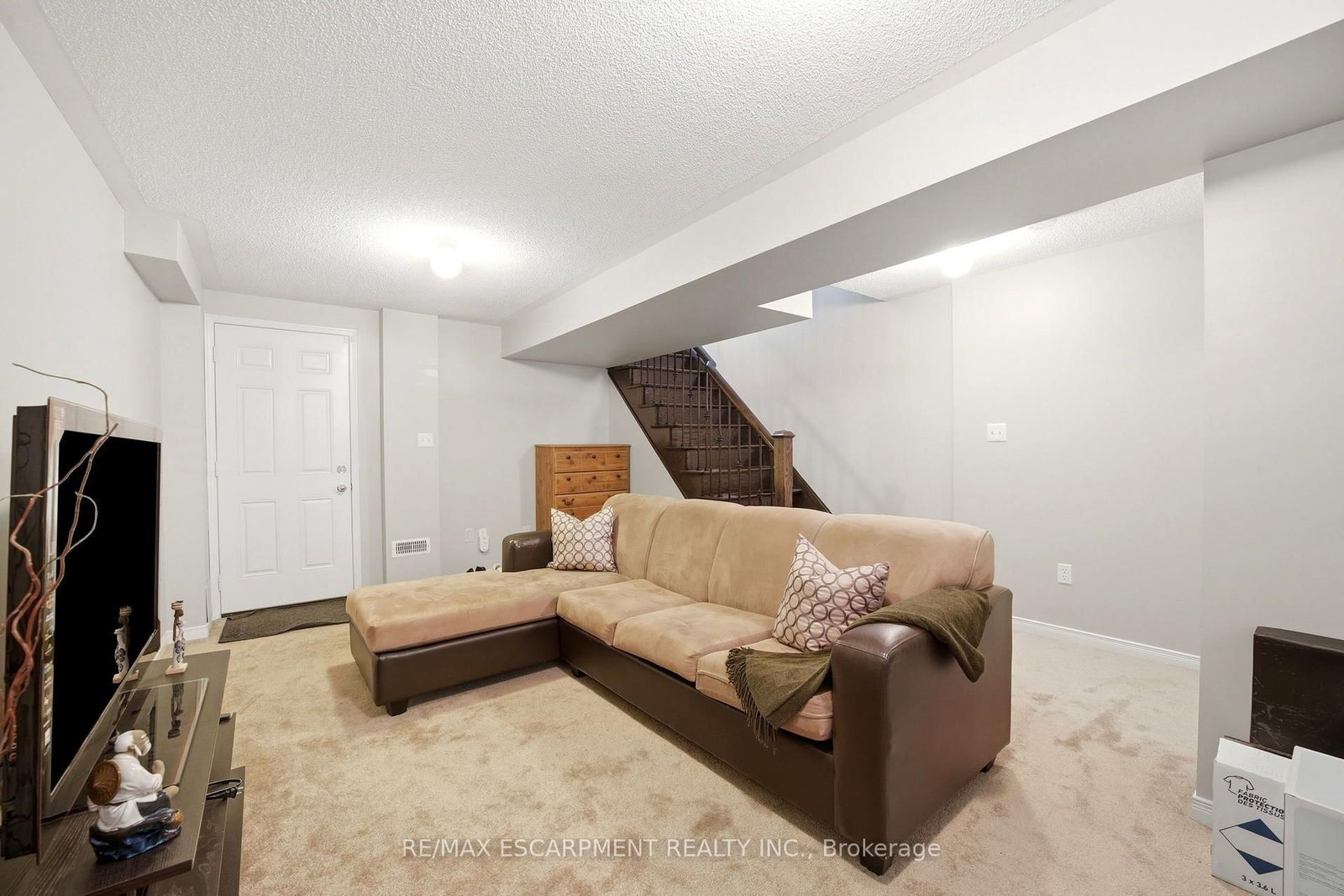 73 Ted Wray Circle • Toronto, ON photo 38