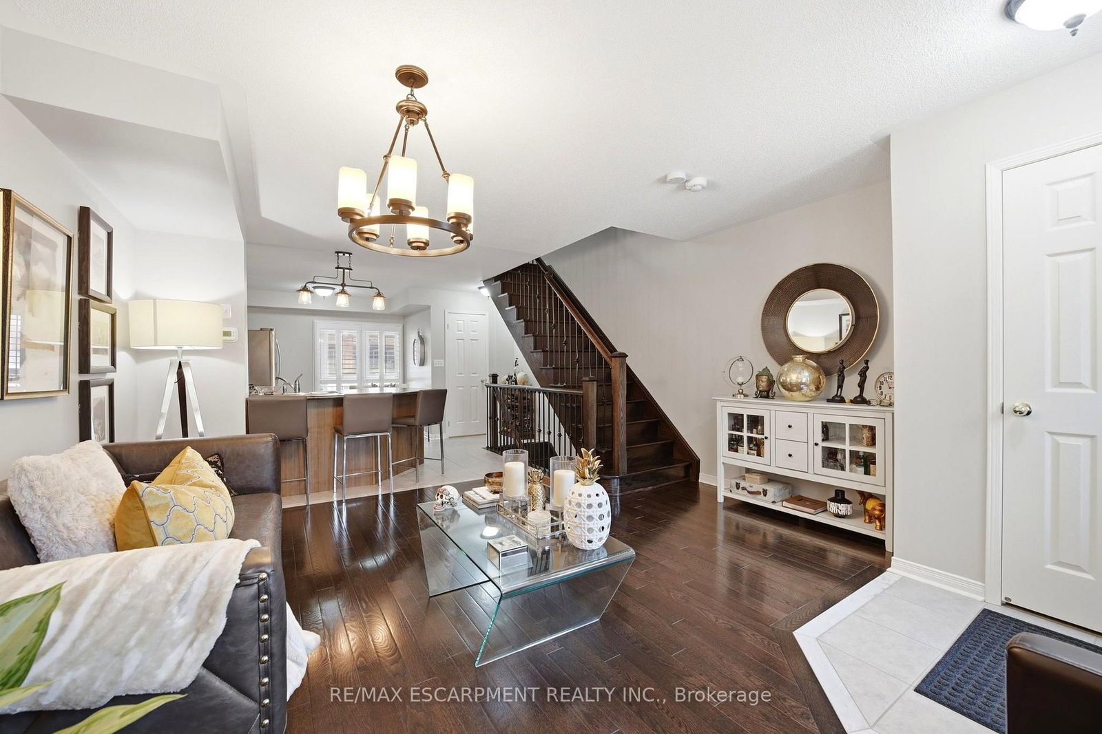 73 Ted Wray Circle • Toronto, ON photo 6