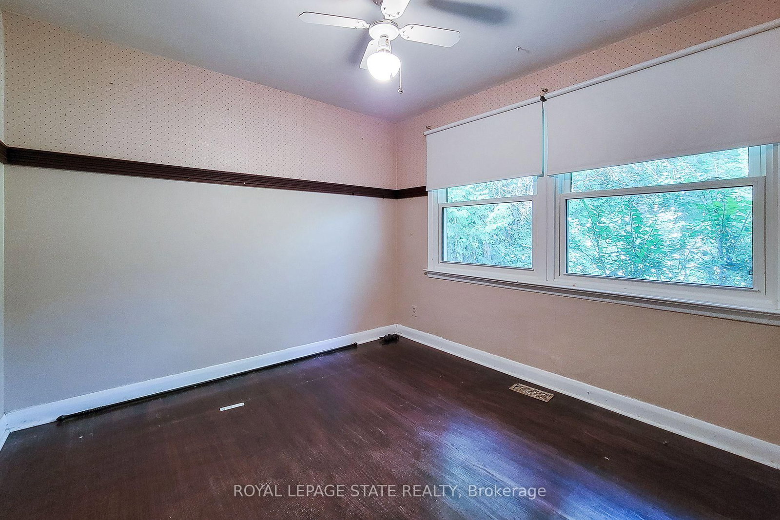 1359 Mountain Grove Avenue • Burlington, ON photo 19