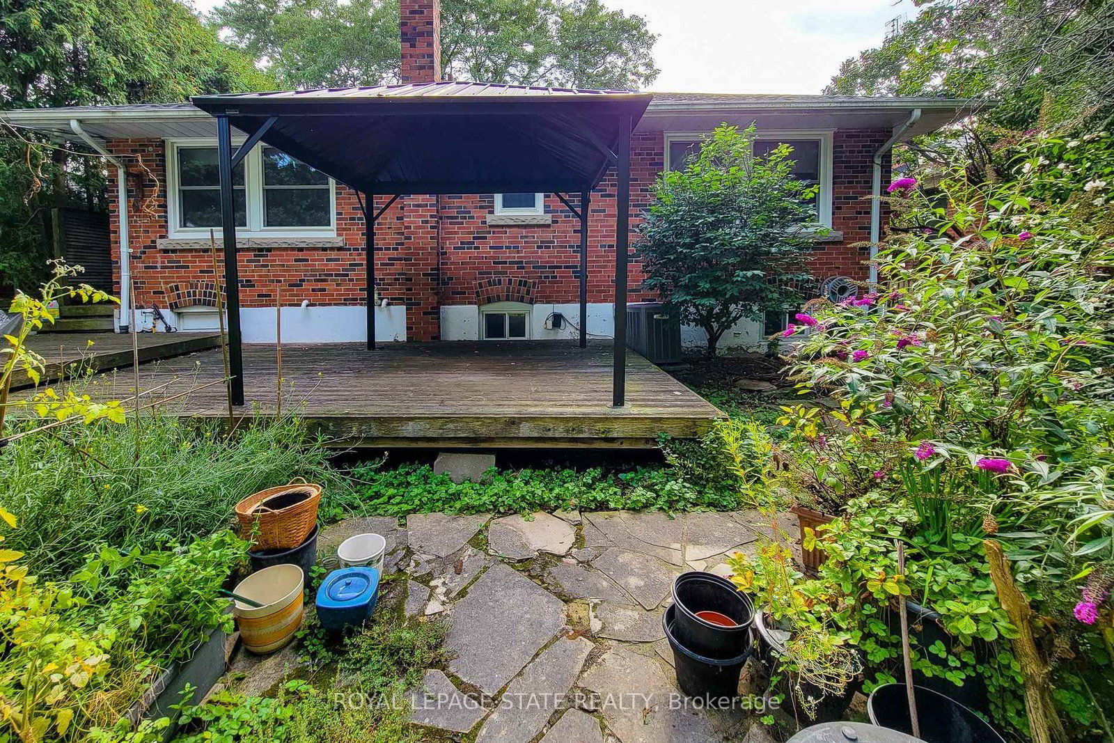 1359 Mountain Grove Avenue • Burlington, ON photo 39